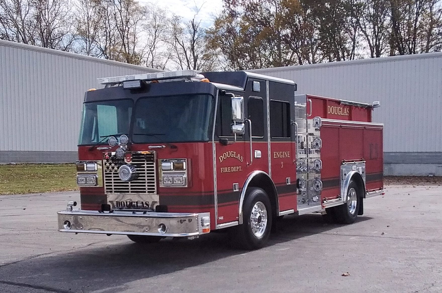 Commercial Dry Side Tanker Ligonier Fire Department IN Sutphen