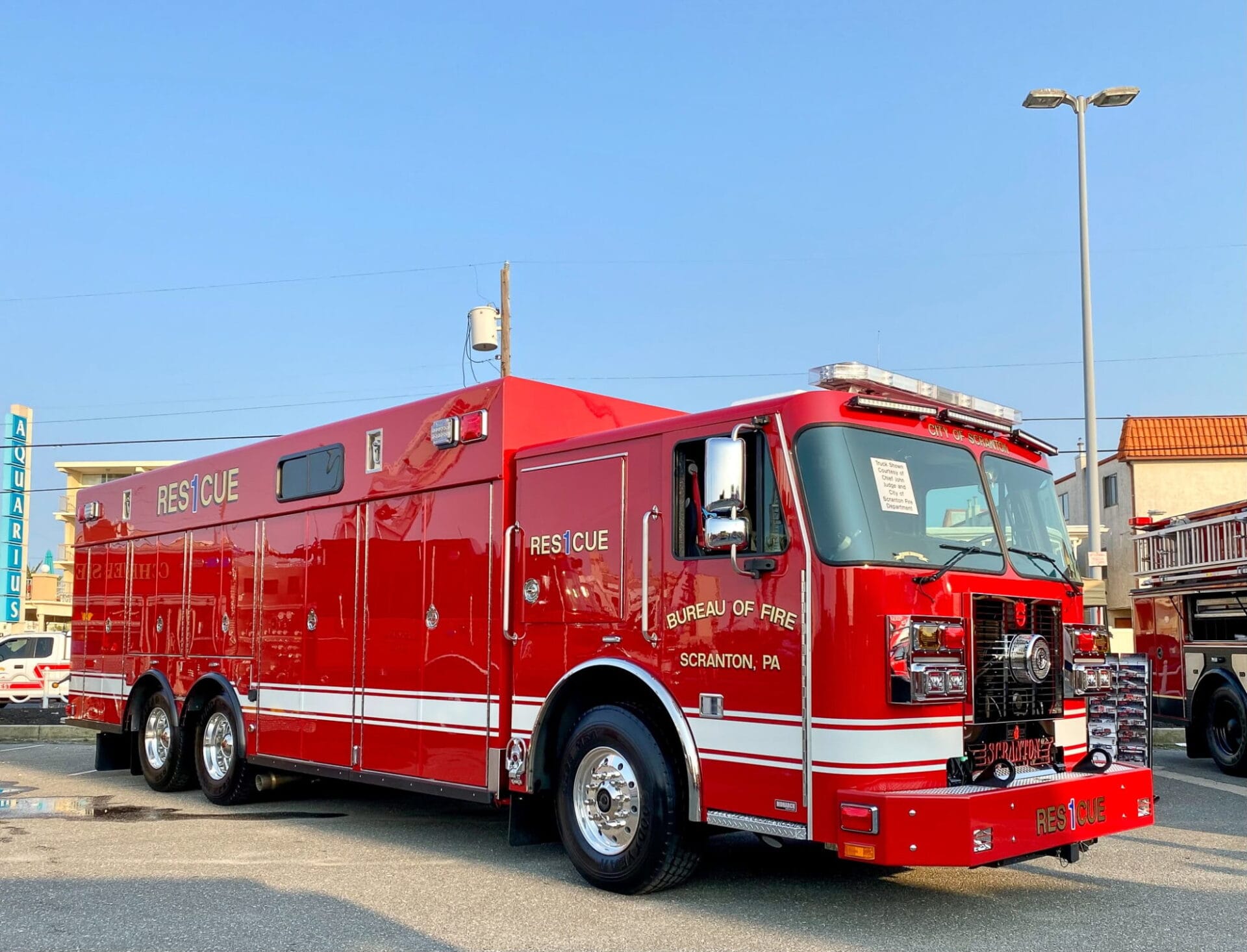 Heavy Rescue - Scranton Bureau of Fire, PA - Sutphen Fire Trucks